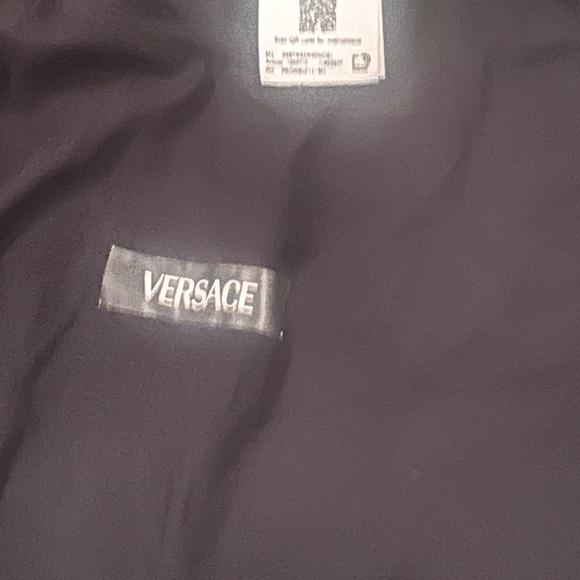 Versace Black Barocco Running Shirt - Picture 5 of 12